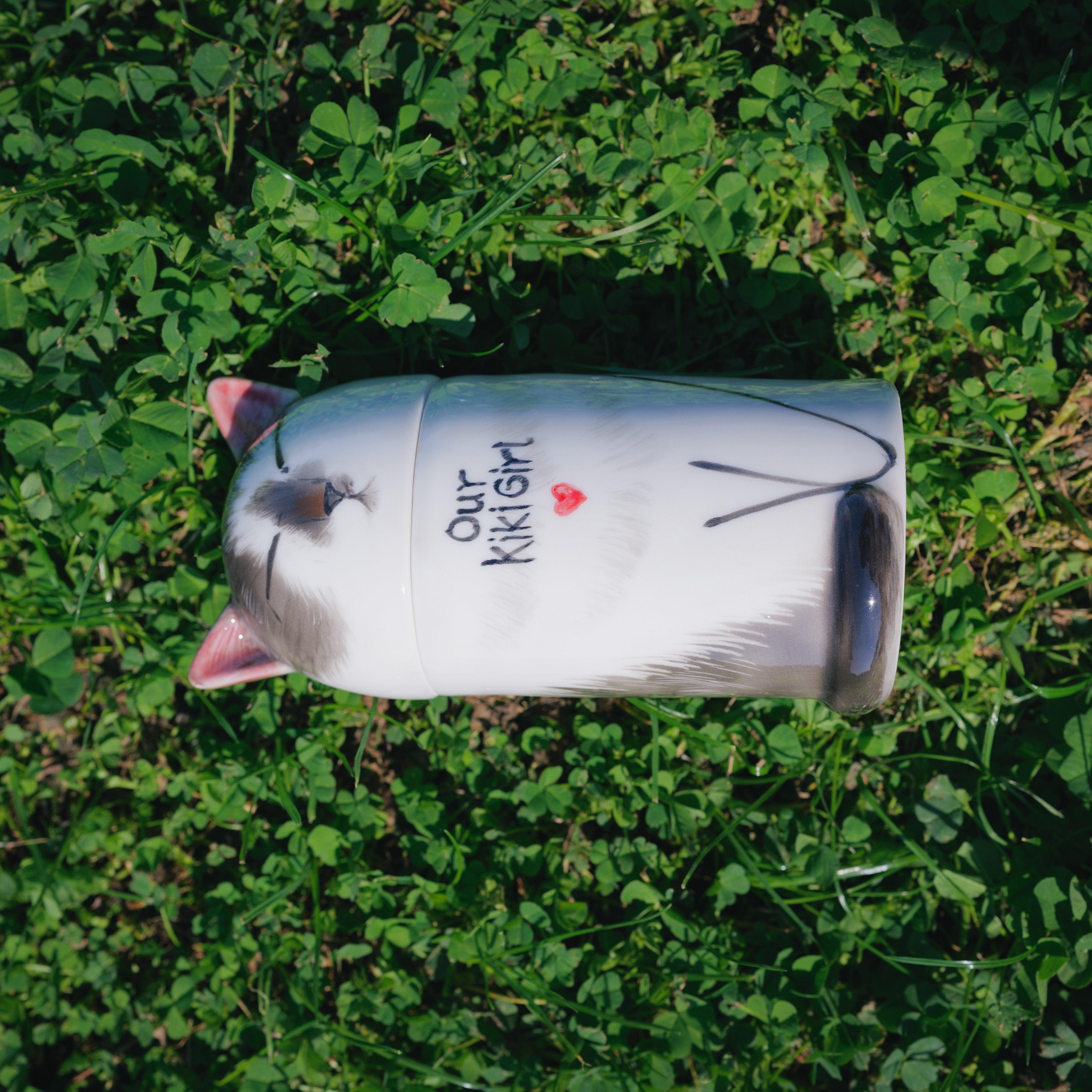 Pet urn, pet urn customization, ceramic urn